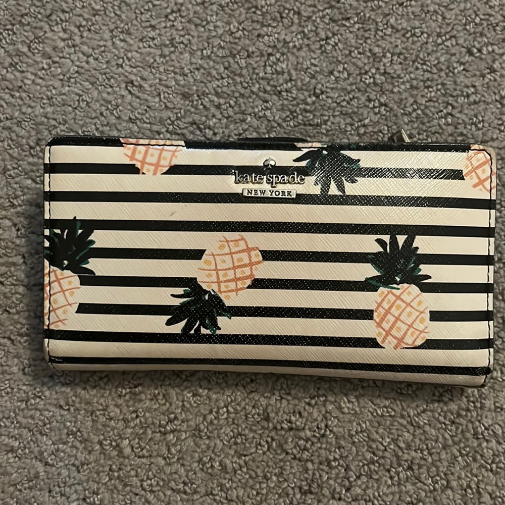 Kate spade pineapple wallet